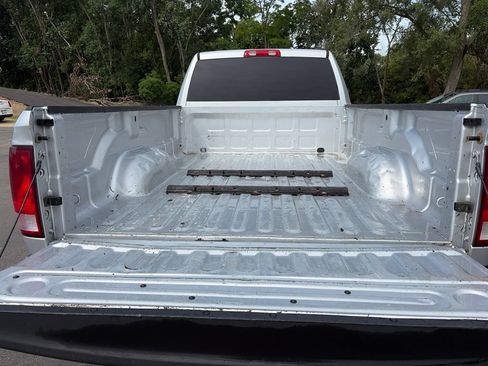 Used 2014 RAM 2500 Tradesman w/ Chrome Appearance Group AWD/4WD image 19