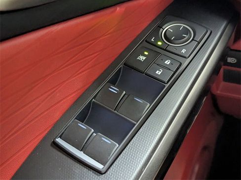 Used 2021 Lexus IS 350 F Sport image 17