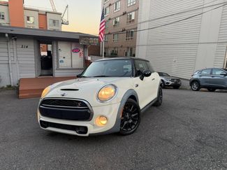 Used 2015 MINI Cooper S FWD video 1