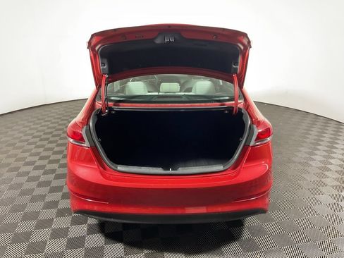 Used 2018 Hyundai Elantra SEL FWD image 13