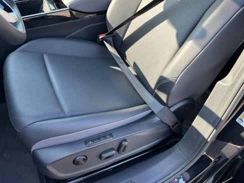 Certified 2023 Volkswagen ID.4 S RWD image 33