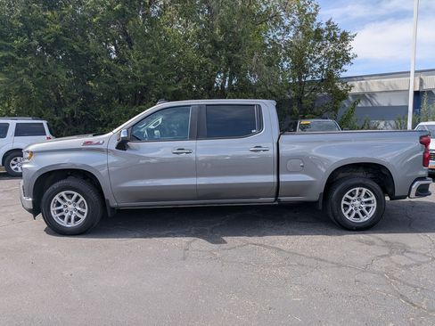 Used 2021 Chevrolet Silverado 1500 LT AWD/4WD image 2
