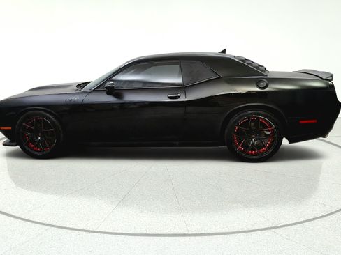 Used 2023 Dodge Challenger R/T w/ T/A Package RWD image 4