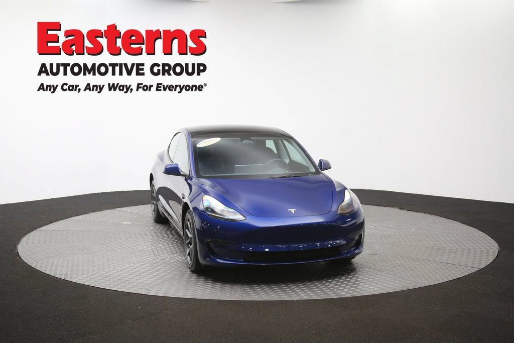 Used 2023 Tesla Model 3 Standard Range RWD image 45