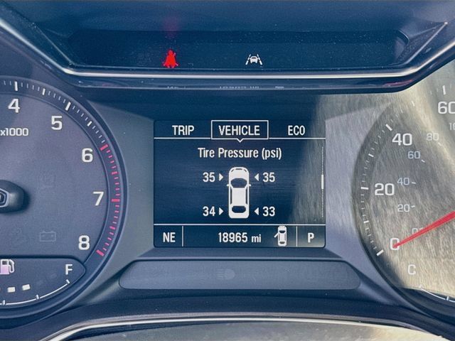 Used 2023 Chevrolet TrailBlazer LT FWD image 15