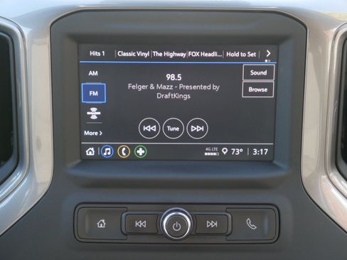 Certified 2023 Chevrolet Silverado 1500 Custom image 18