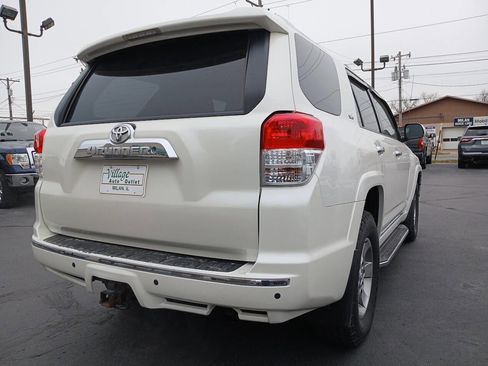 Used 2013 Toyota 4Runner SR5 image 5