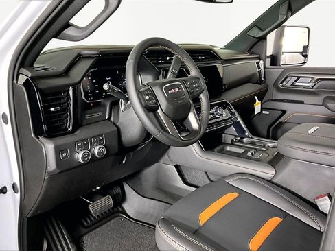 New 2026 GMC Sierra 2500 AT4 w/ AT4 Preferred Package image 8