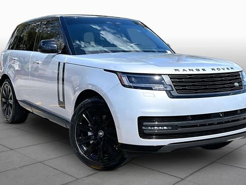 Used 2025 Land Rover Range Rover SE AWD/4WD image 6