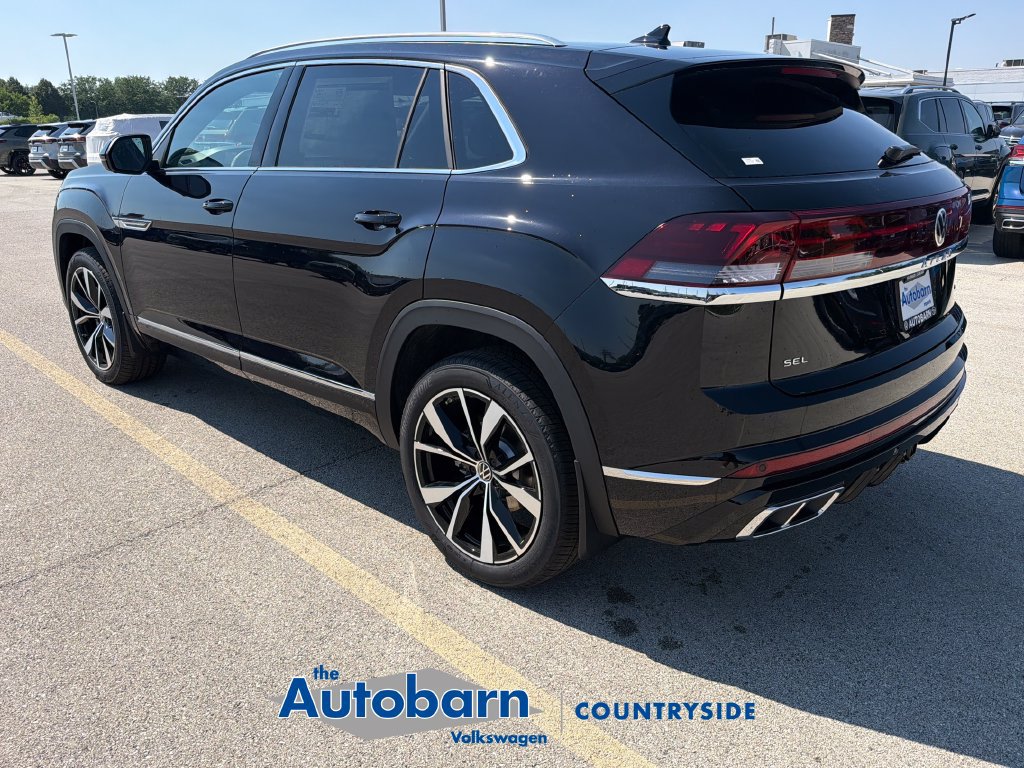 New 2026 Volkswagen Atlas Cross Sport SEL Premium R-Line AWD/4WD image 4