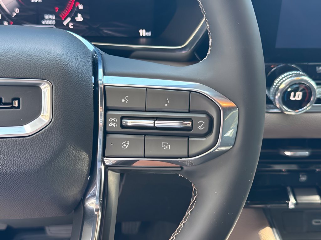 New 2026 GMC Canyon Denali AWD/4WD image 12