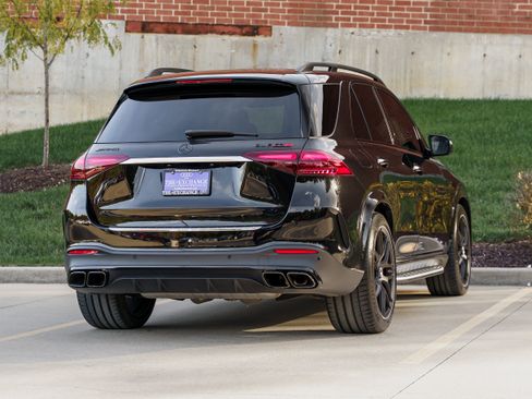 Used 2025 Mercedes-Benz GLE 63 AMG S image 4