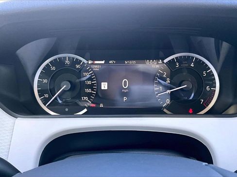 Used 2023 Land Rover Range Rover Velar S image 22