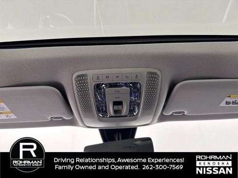 Used 2022 Mercedes-Benz GLB 250 4MATIC image 10