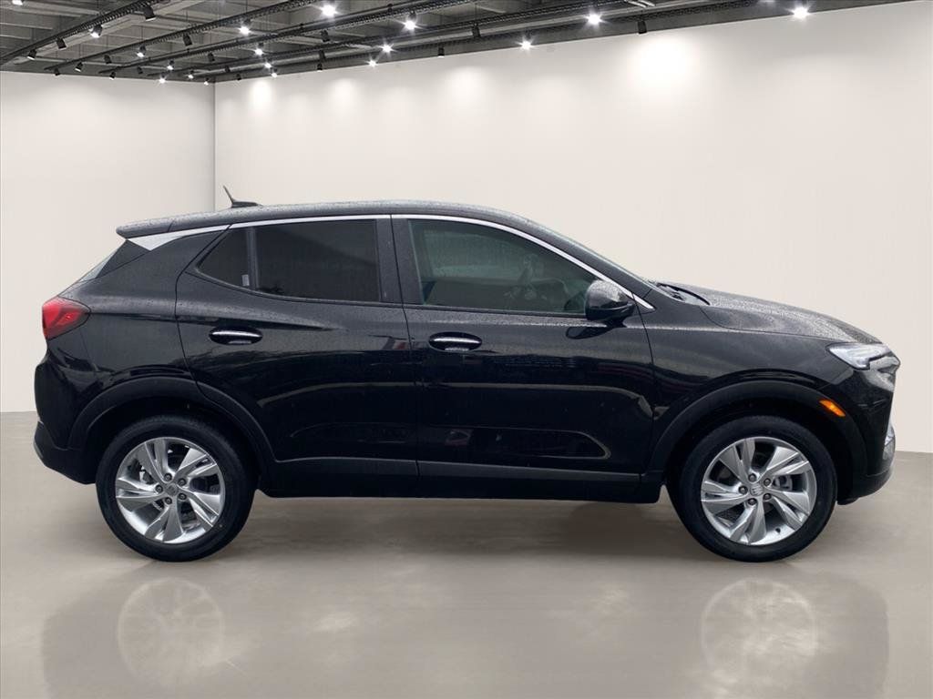 Used 2024 Buick Encore GX Preferred FWD image 8