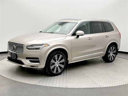 Certified 2023 Volvo XC90 B6 Ultimate w/ Protection Package Premier image 1