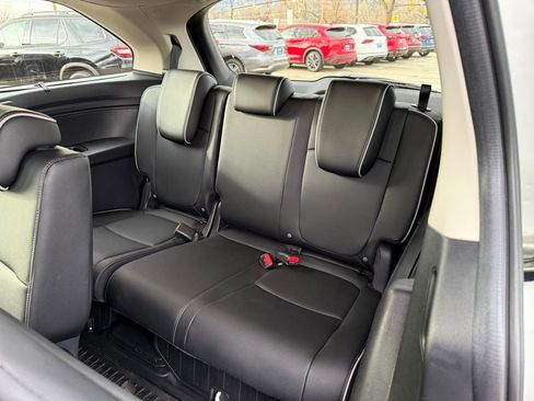 Certified 2026 Honda Odyssey Touring image 15