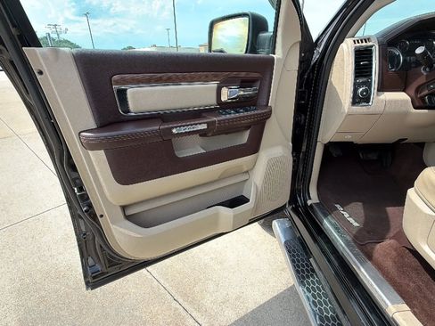 Used 2013 RAM 1500 Laramie w/ Convenience Group AWD/4WD image 88