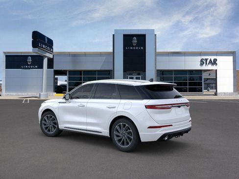 Used 2023 Lincoln Corsair Grand Touring w/ Equipment Group 302A image 4