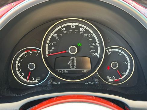Used 2016 Volkswagen Beetle 1.8T SE image 18