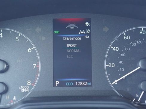 Used 2024 Toyota Corolla SE w/ SE Premium Package FWD image 40