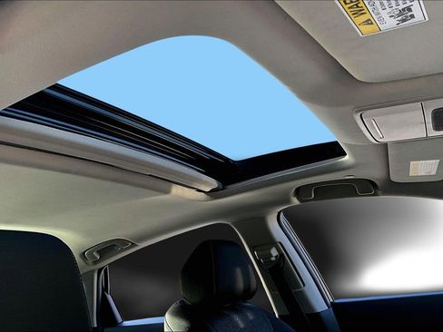 Certified 2024 Honda Accord EX image 21