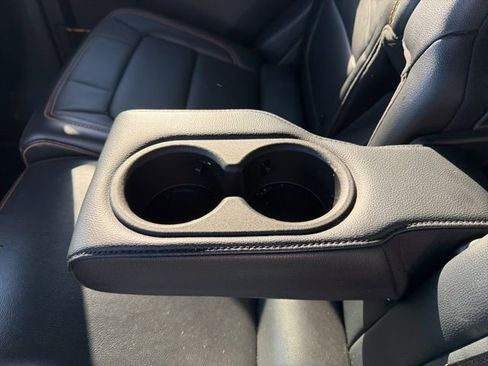 Used 2022 Ford Bronco Badlands image 12