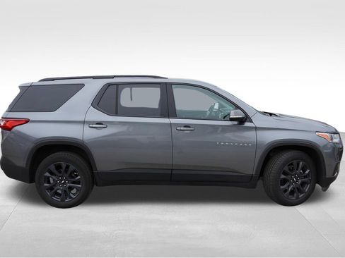 Used 2020 Chevrolet Traverse RS w/ LPO, Floor Liner Package AWD/4WD image 2