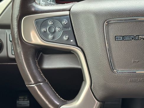 Used 2019 GMC Yukon Denali AWD/4WD image 31