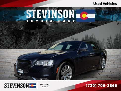 Used 2018 Chrysler 300 Limited w/ Safetytec Plus Group RWD image 1