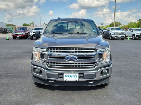 Used 2018 Ford F150 XLT w/ Equipment Group 302A Luxury image 9