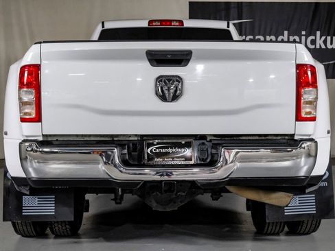 Used 2022 RAM 3500 Tradesman RWD image 9