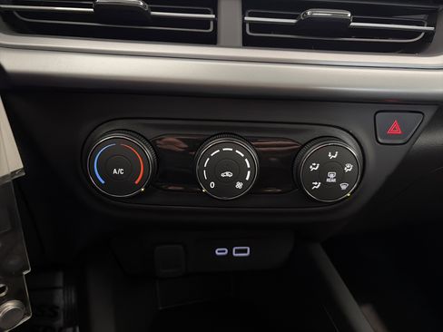 New 2026 Chevrolet Trax LS image 18