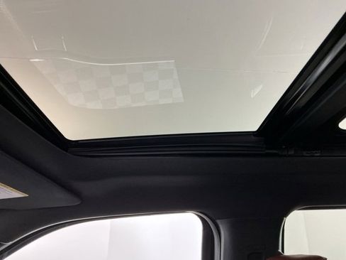 Used 2019 Ford F350 Platinum w/ Platinum Ultimate Package image 27