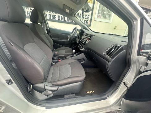 Used 2017 Kia Rio LX image 26
