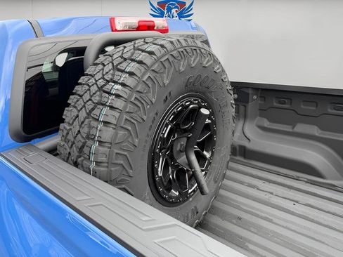 Used 2025 Chevrolet Colorado ZR2 w/ ZR2 Bison Edition image 10