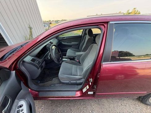 Used 2004 Honda Accord EX image 19