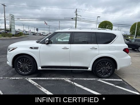 Certified 2023 INFINITI QX80 Sensory w/ Cargo Package AWD/4WD image 8