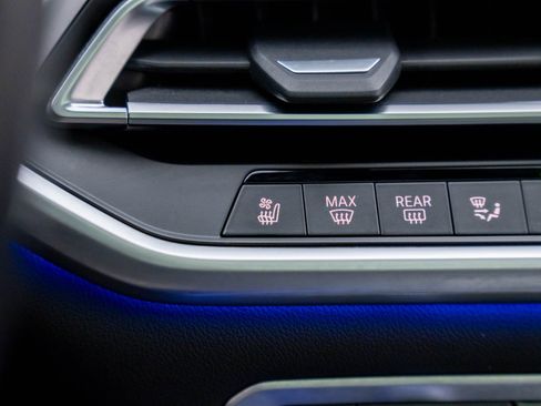 Used 2023 BMW X5 M50i w/ Executive Package image 28