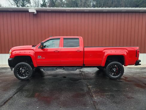 Used 2018 GMC Sierra 2500 SLE w/ HD SLE Preferred Plus Package image 2