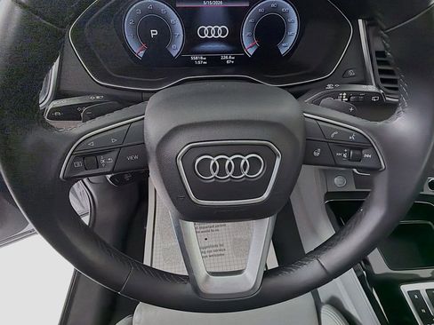 Used 2021 Audi Q5 Prestige w/ Prestige Package AWD/4WD image 11