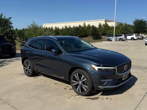 Certified 2023 Volvo XC60 B5 Plus w/ Protection Package Premier FWD image 3