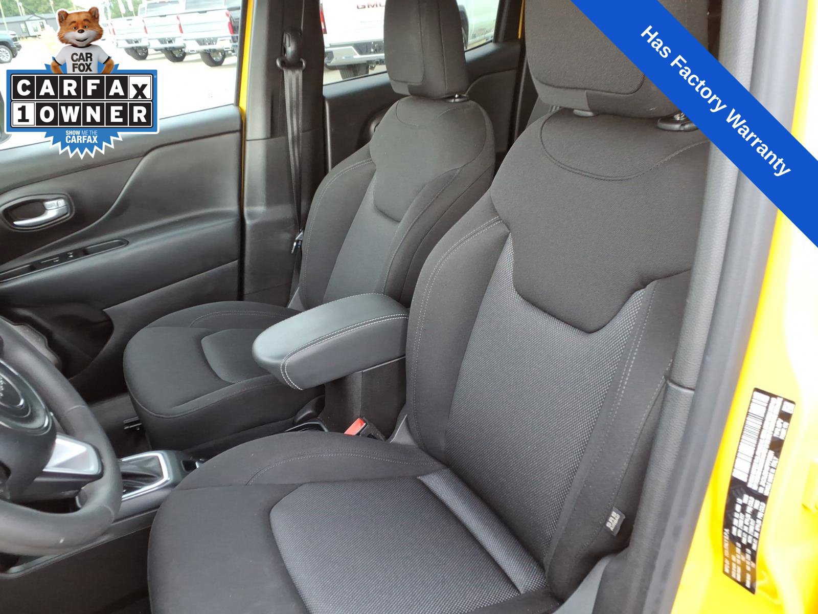 Used 2023 Jeep Renegade Latitude AWD/4WD image 14