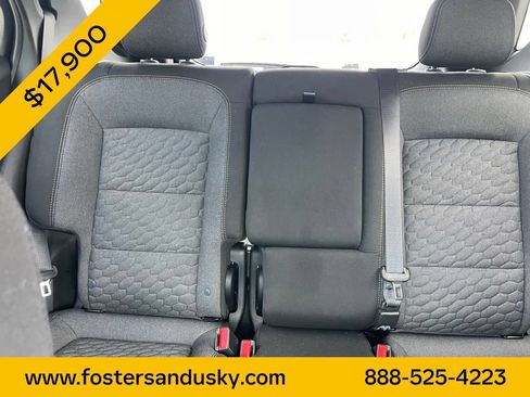 Used 2020 Chevrolet Equinox LT FWD image 12
