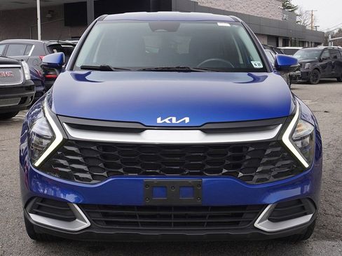 Used 2023 Kia Sportage EX image 11