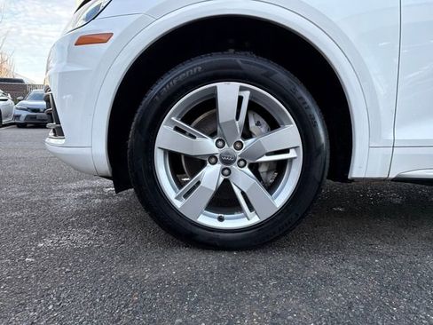 Used 2018 Audi Q5 2.0T Premium Plus w/ Premium Plus Package image 25