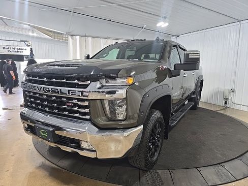 Certified 2023 Chevrolet Silverado 2500 LTZ w/ LTZ Plus Package AWD/4WD image 3