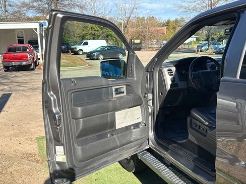 Used 2014 Ford F150 FX4 w/ Equipment Group 402A Luxury image 16