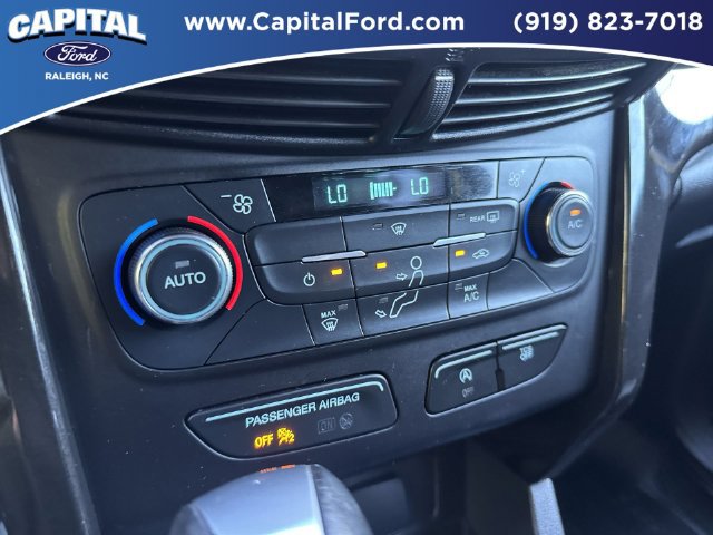 Used 2017 Ford Escape SE w/ SE Sport Appearance Package FWD image 29