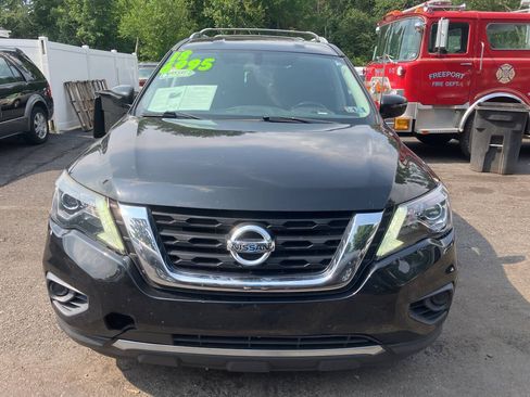 Used 2018 Nissan Pathfinder S AWD/4WD image 4